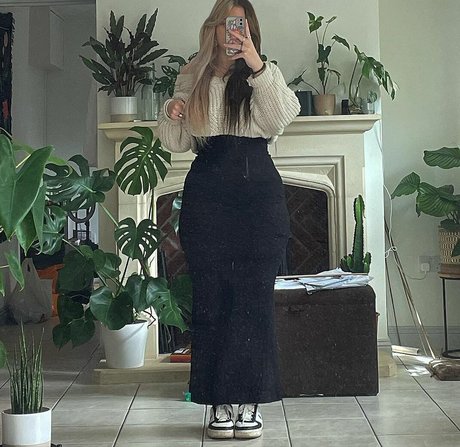 Isabella Dorta nude porn onlyfans