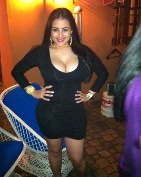 Alexa Attias nude porn onlyfans