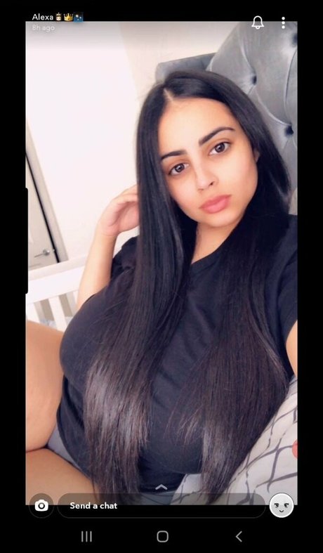 Alexa Attias tits onlyfans