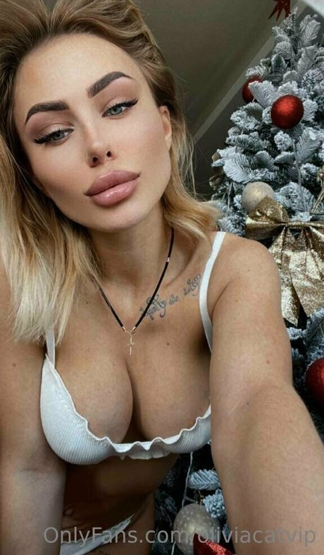 Oliviacatvip onlyfans pic