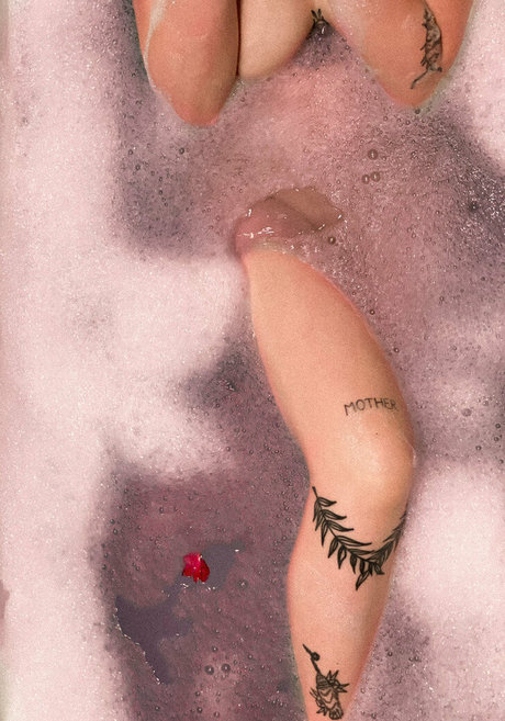 girldefeated onlyfans leaj