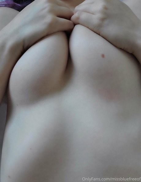missbluefreeof xxx onlyfans