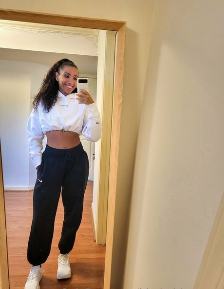 BigDaddyMoMo leak onlyfans