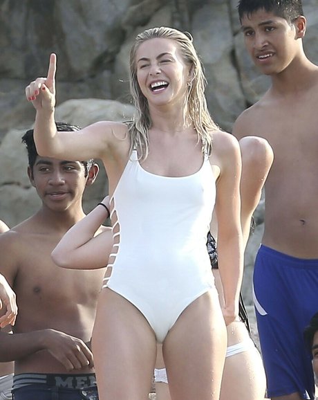 Julianne Hough leaked onlyfans naked