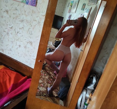 V ixxi onlyfans leajs