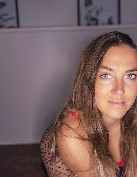 thereealrose onlyfans sextape