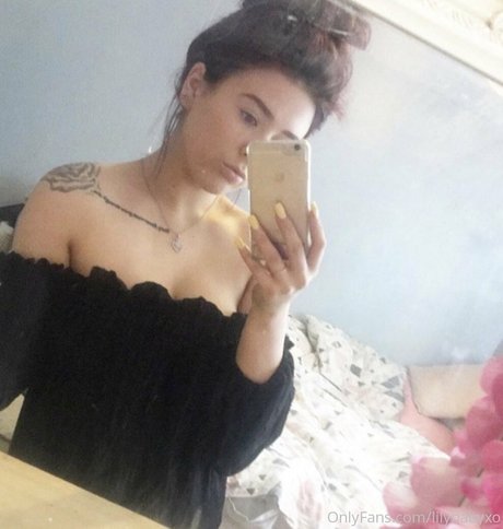 lilybabyxo leaked onlyfans pics