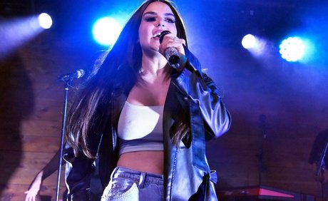 Jojo Levesque nsfw onlyfans