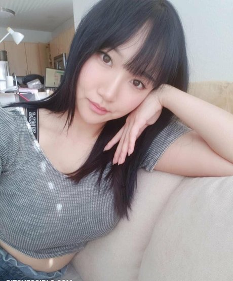 transsexual onlyfans nice self-portrait