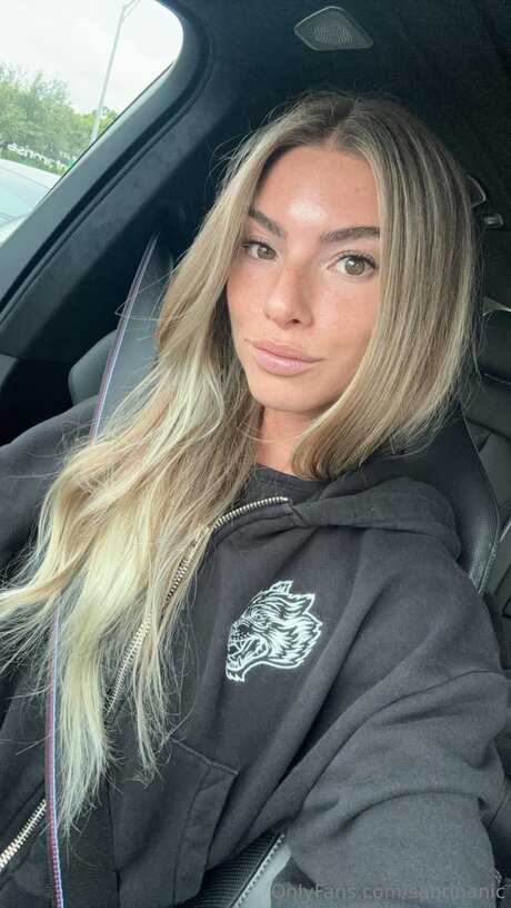Sabrinanic onlyfans full