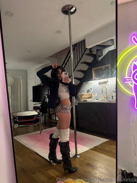 Princessavanessa free only fans