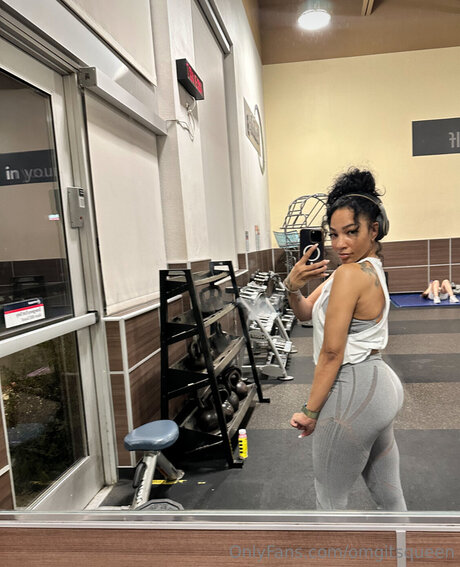 Omgitsqueen nsfw onlyfans