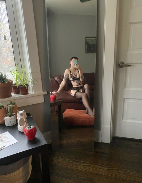 Pleasequietdown leaked onlyfans pictures