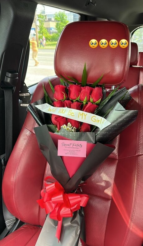 KCdoll onlyfans leaked