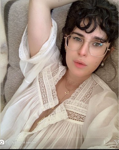 Rumer Willis onlyfans.