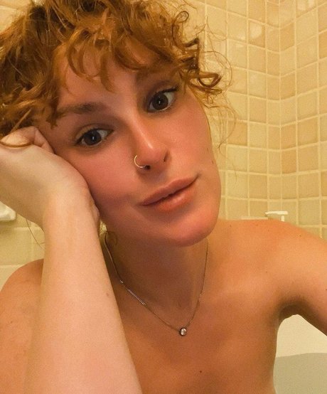 Rumer Willis only fans pics
