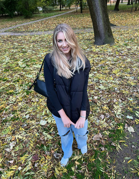 emily lyy porn onlyfans