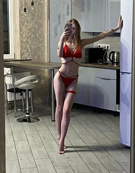 ninakhalifa pics onlyfans