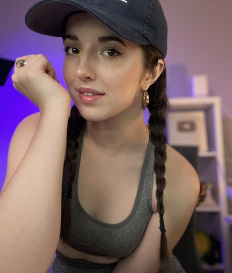 Slight Sounds nude onlyfans