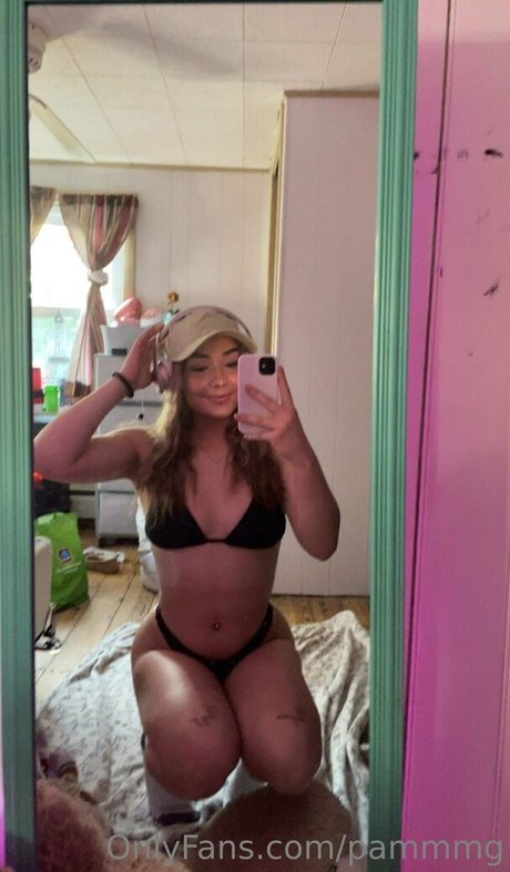 pammmg onlyfans model photo