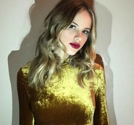 Halston Sage onlyfans nude porn