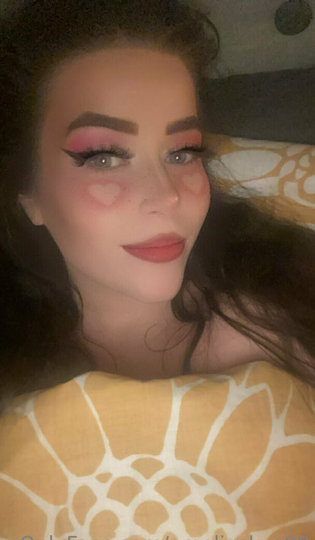 ameliaskye98 nude only fans