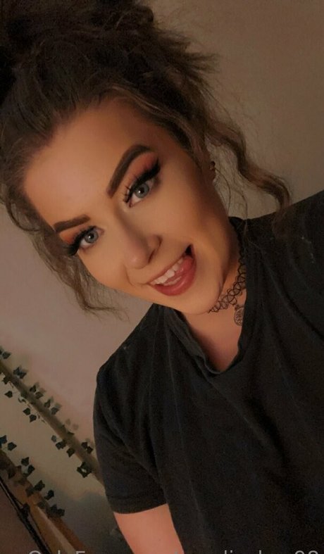 ameliaskye98 onlyfans nude porn