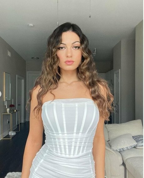 russian model onlyfans beautiful nude pic