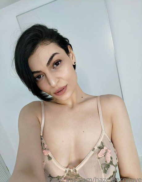 allysson69 onlyfans strip tease