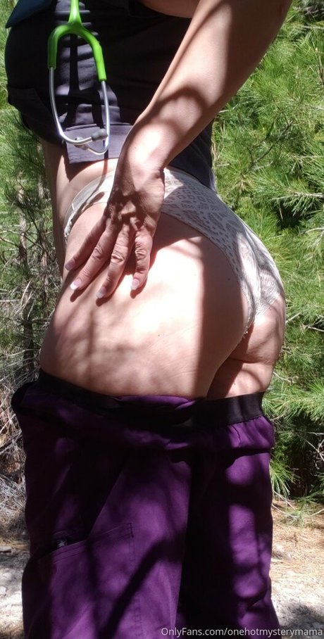 onehotmysterymama onlyfans leak