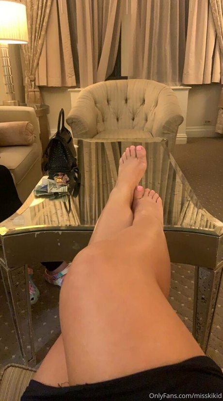 misskikid onlyfans ass