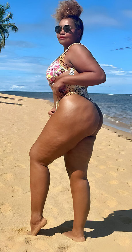 Gaby Amarantos nude only fans leaks