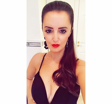 Melanie M onlyfans naked leaks