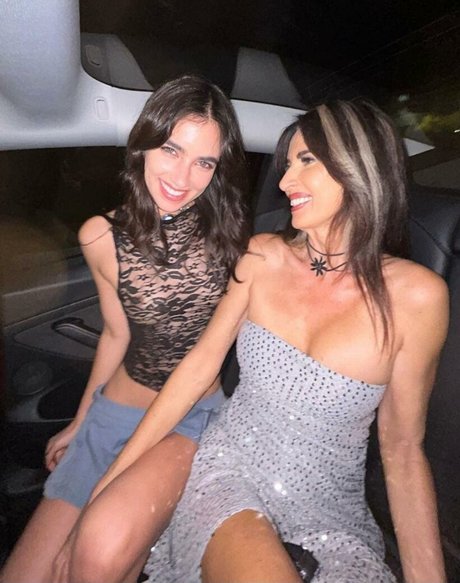 Elisa and Renne Herbert Twins onlyfans leaked