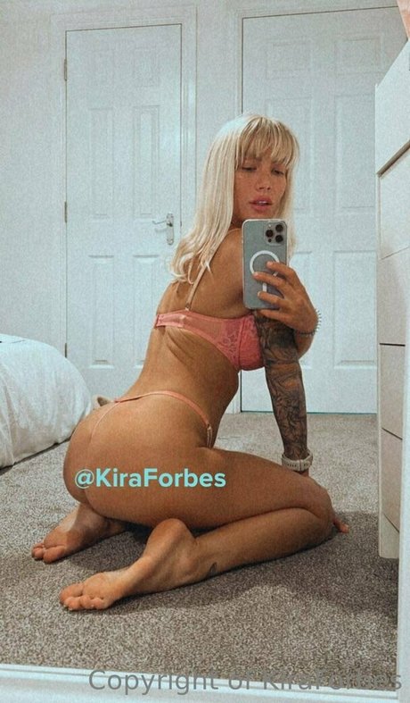 kiraforbes onlyfans nsfw