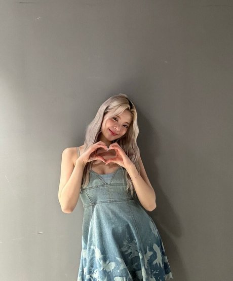 WomenK pop onlyfans public photos