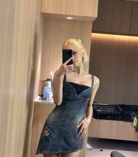 WomenK pop feet onlyfans