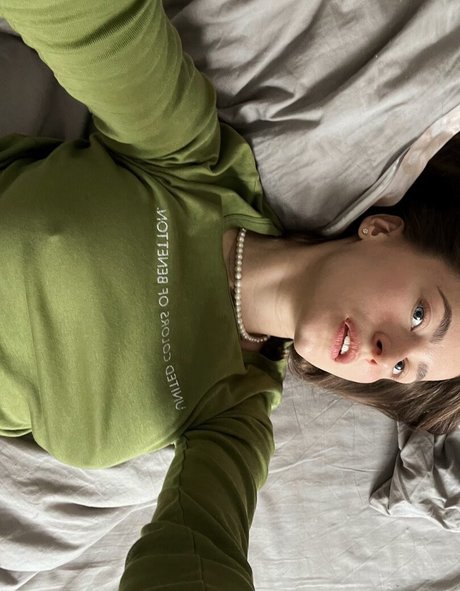 bbw latina onlyfans pretty self-portrait