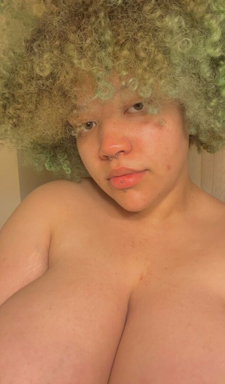 Bluemoss xx onlyfans pic