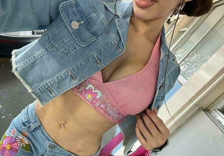 cougars onlyfans pretty picture