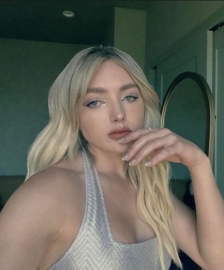 Peyton List onlyfans nude leak