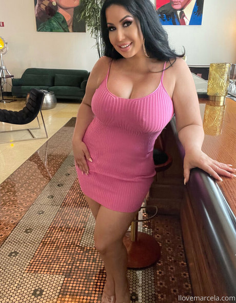 latinamilfnyc onlyfans strip tease