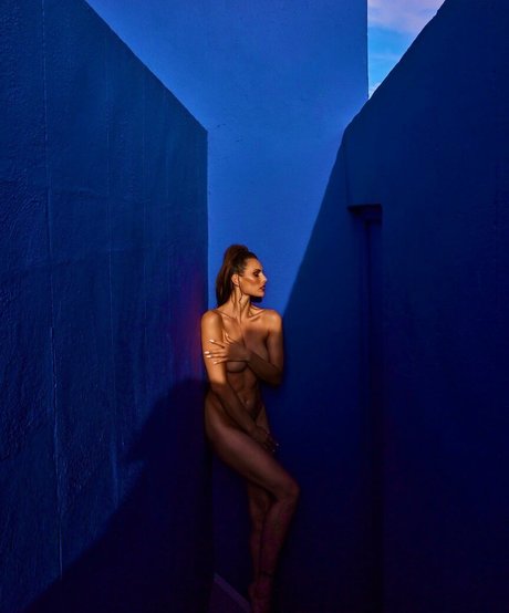 ssbbw granny onlyfans pornographic image