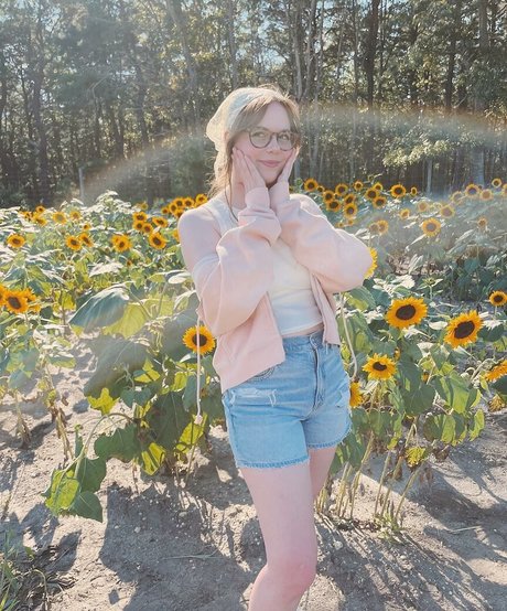 SarahKey only fans photos