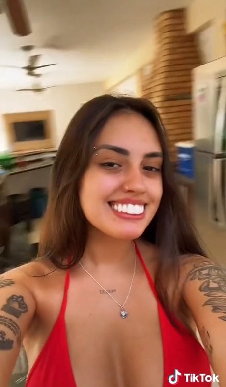 Vitoria Marcilio onlyfans leak xxx