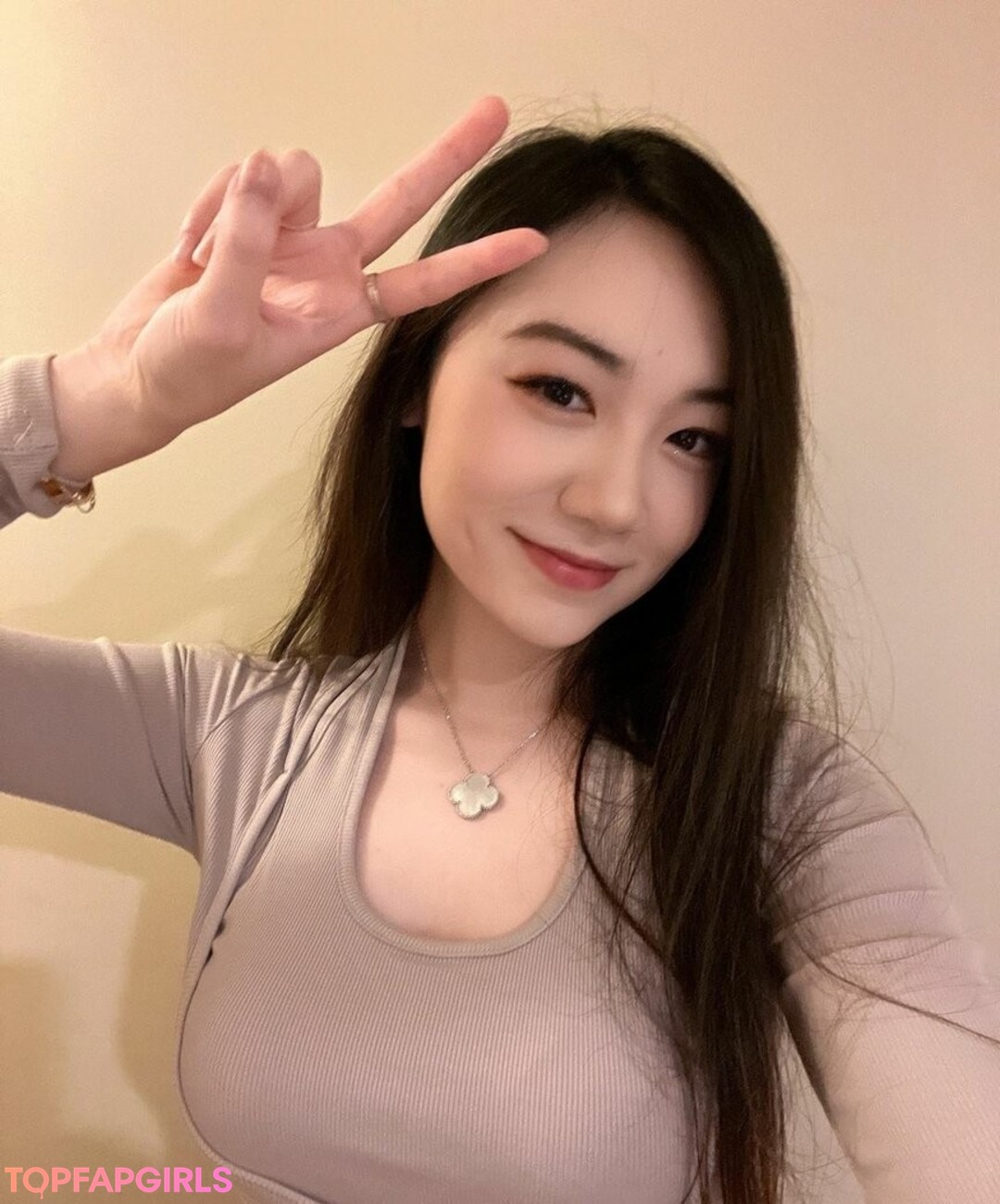 issfanfan onlyfans naked leaks