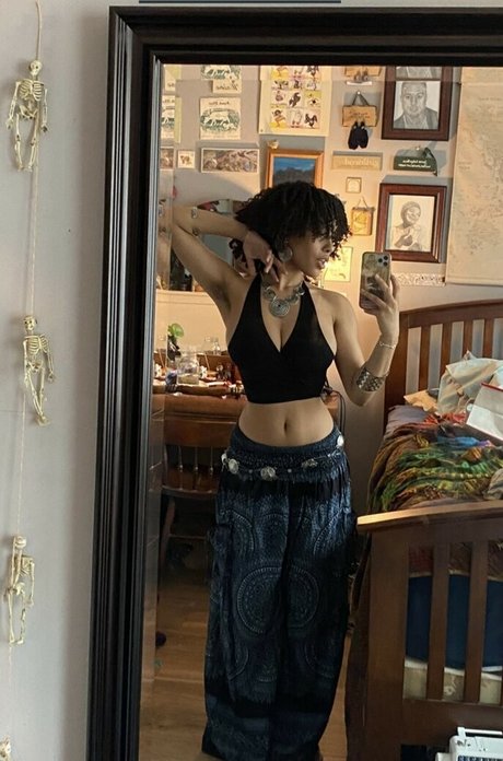 Aaliyeezy sex tape onlyfans