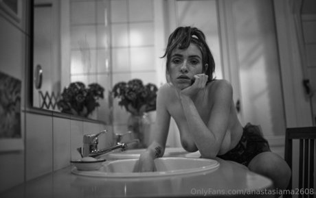 Anastasia Martorana only fans nudes