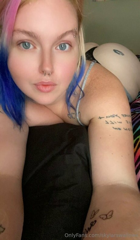 skylarswallows nudes onlyfans leaks