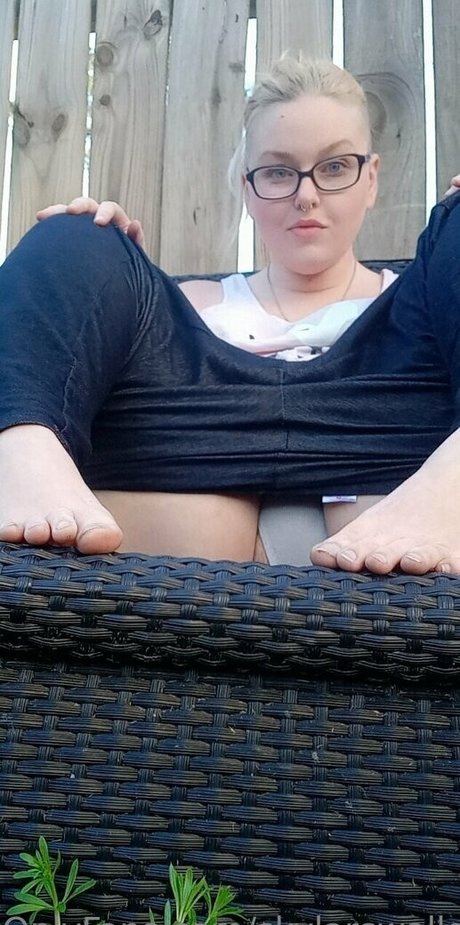 skylarswallows onlyfans topless